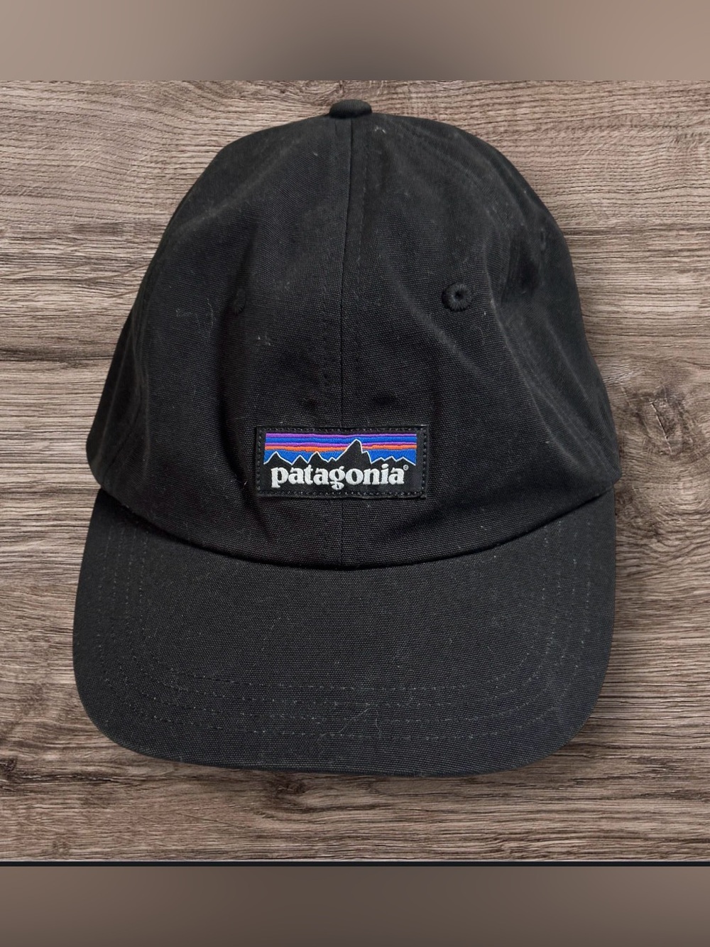 NWOT Patagonia P-6 Label Trad Cap Black